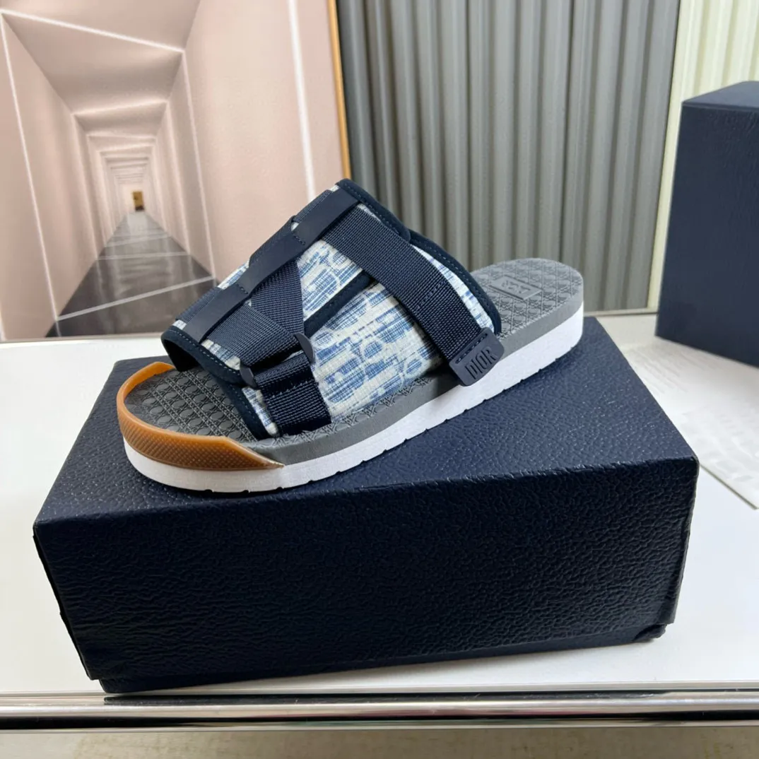 Factory price: 280💰 Dior men's counters are selling sandals at the same time ✔️Imported brand printing/selected high-quality calfskin, highlighting high-end elegance, exquisite workmanship, soles: original soles specially provided by the original factory, hot-selling physical products🔥Normal size: 38-44, customized 45